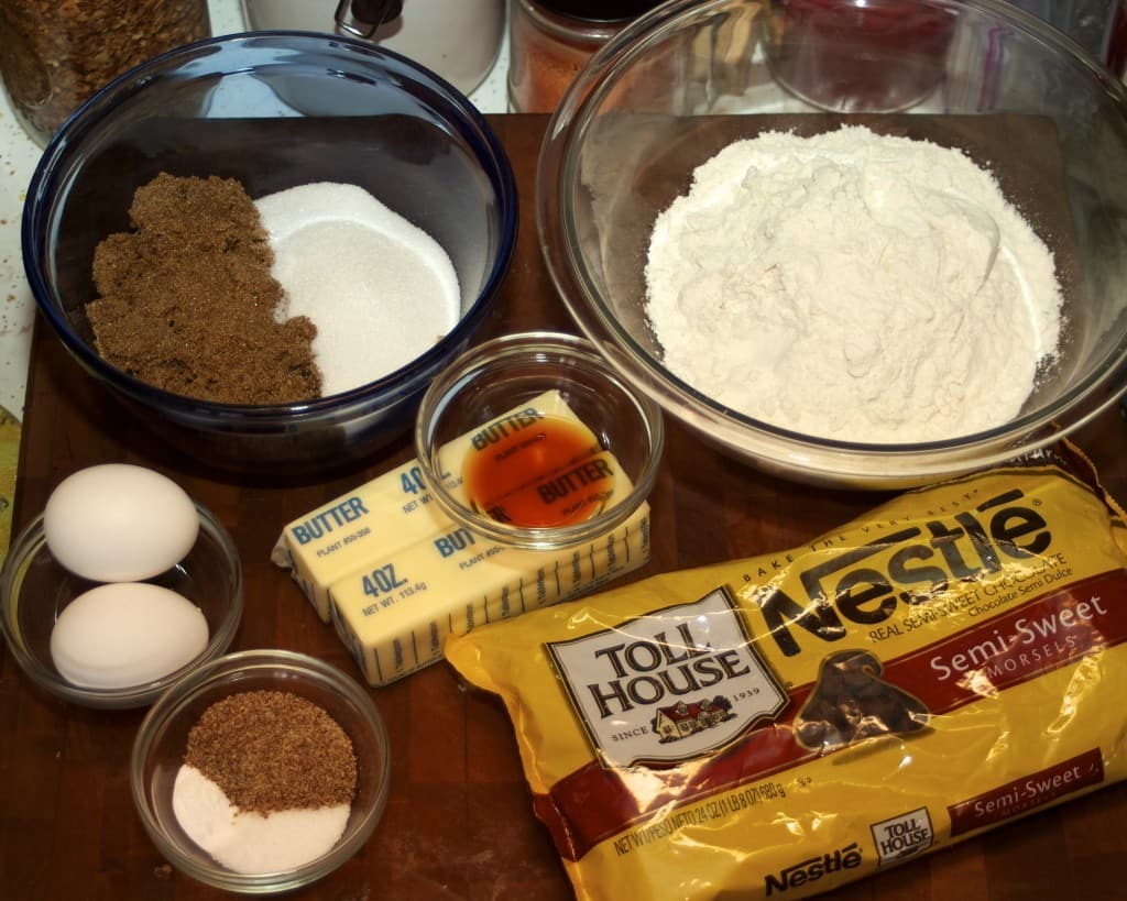 chocolate chip cookies ingredients