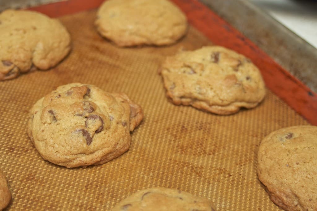 chocolate chip cookies