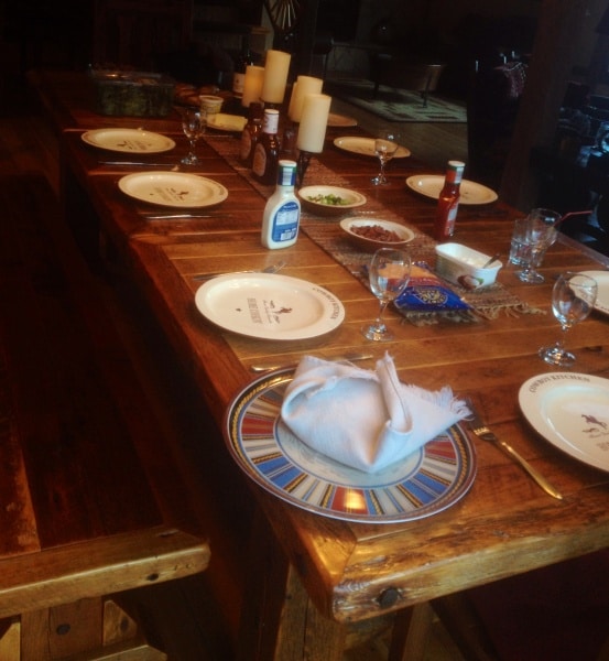 Dinner table at the Big Valley Ranch Barnhouse