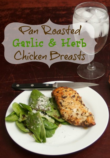 Pan Roasted Chicken marinated in garlic and herbs. This healthy and easy chicken recipe is perfect for a weeknight meal. It uses boneless chicken which means it will be ready in 30 minutes and it is gluten-free! #ChickenRecipe #HealthyRecipe #GlutenFreeRecipes #EasyDinnerRecipe #DinnerRecipes