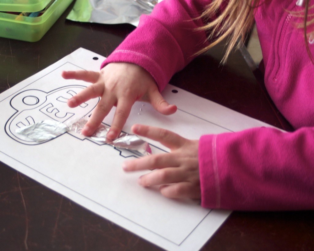 K is for key. Key activity for preschoolers.