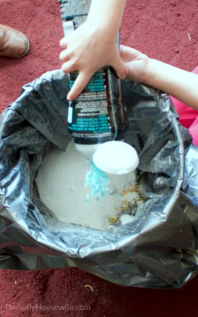 mixing DIY Laundry Detergent