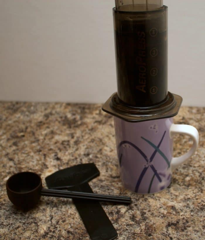 brewing coffee in the aeropress