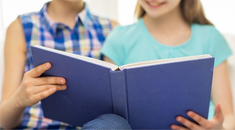 Reading aloud to your children is one way of building strong family bonds. This post has 4 amazing benefits for read alouds!